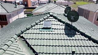 Kiremit Çatı Çıkış Kapağı Çift Amortisörlü